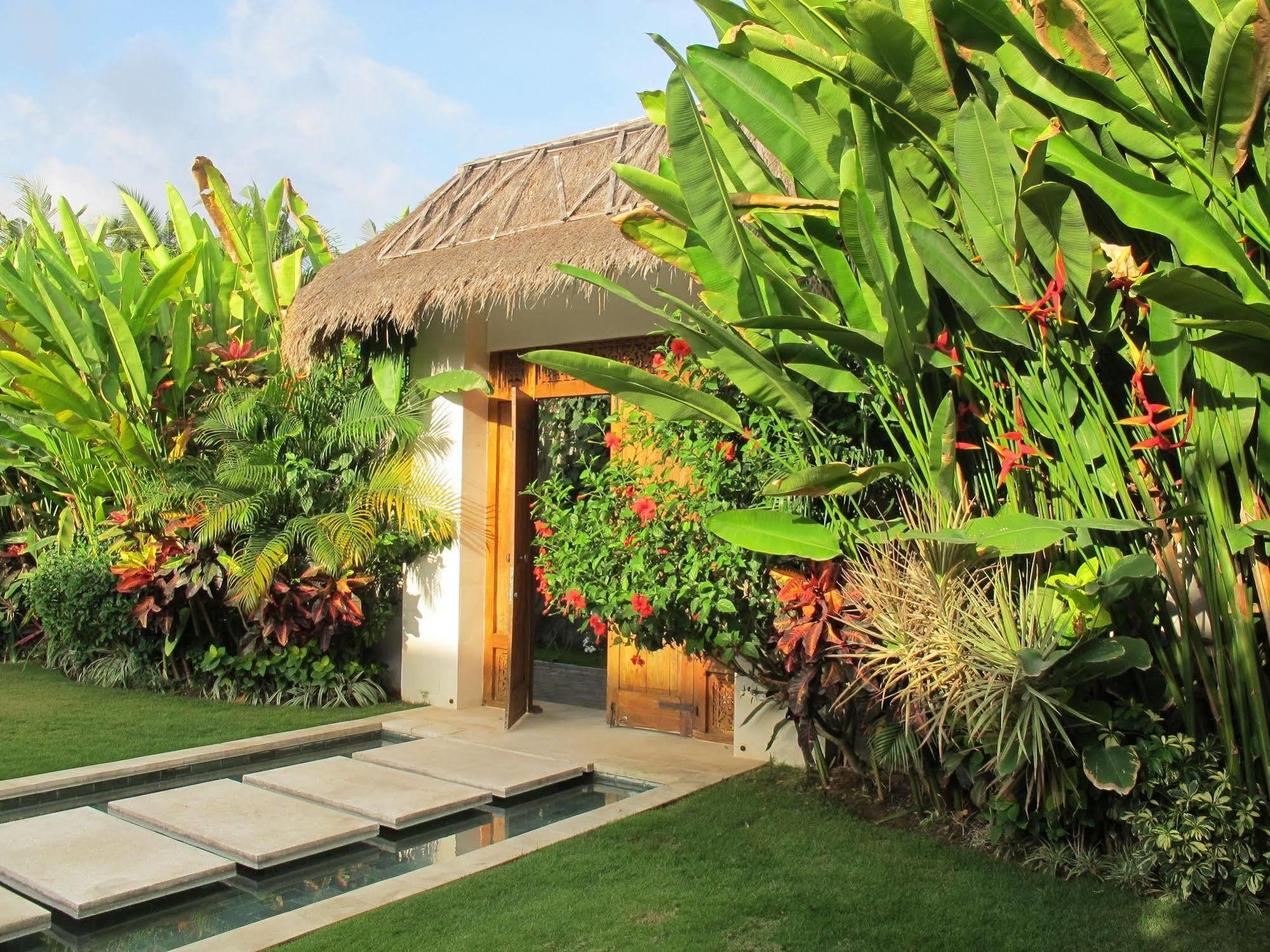 Nyaman Villa Seminyak